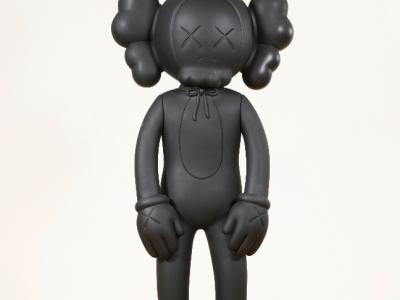 art_jen-fong_sothebys-kaws